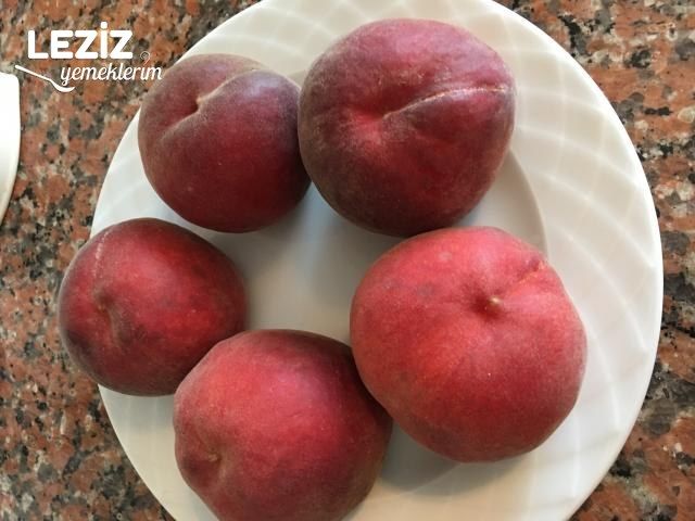 Dondurmalı Şeftali Tatlısı