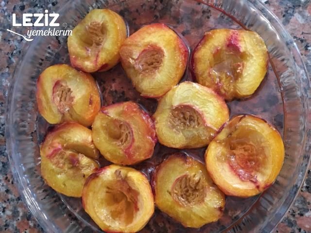 Dondurmalı Şeftali Tatlısı