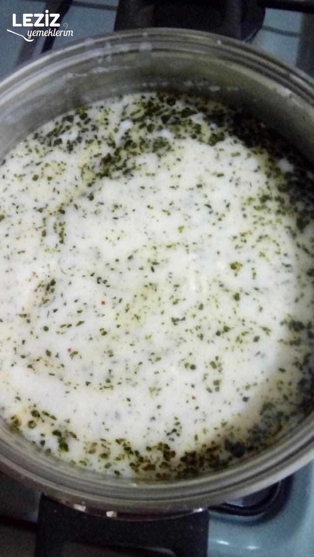 Nefis Yayla Çorbası Nasıl Yapılır?