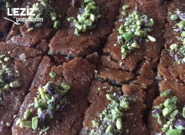 Antep Fıstıklı Şam Tatlısı