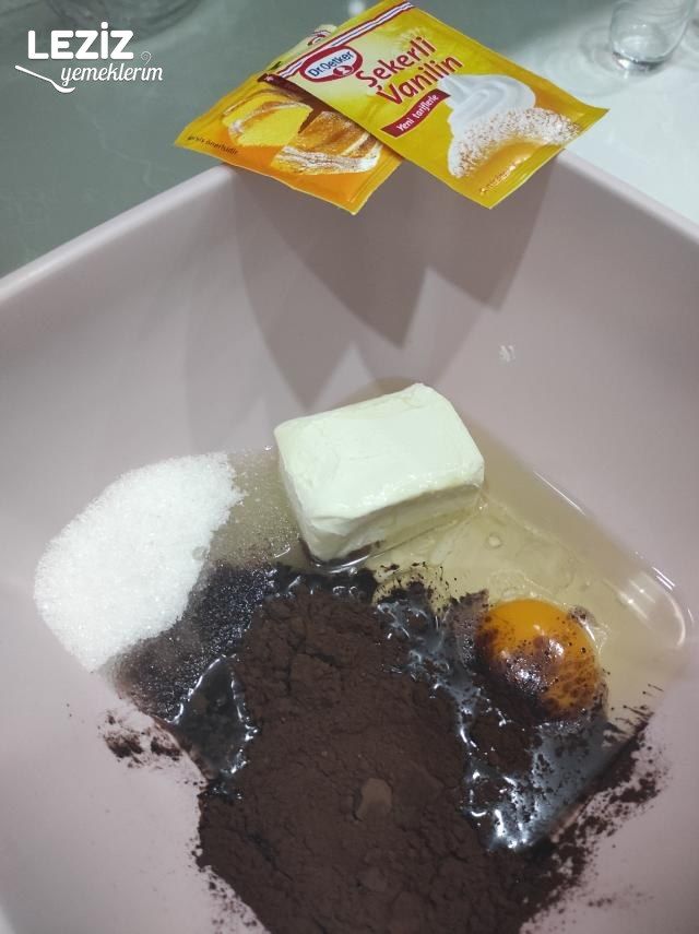Brownie Kurabiye Nasıl Yapılır