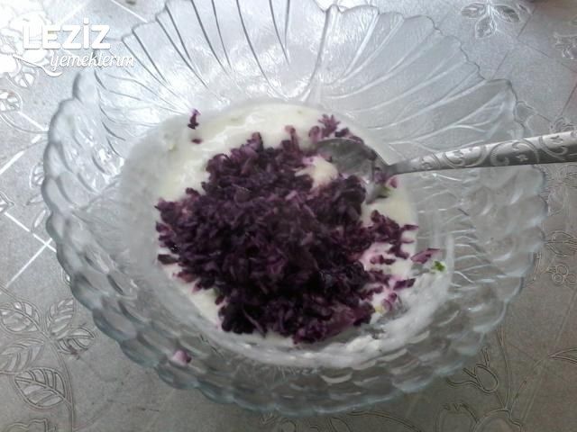 Mor Meze (Mor Lahana Mezesi)