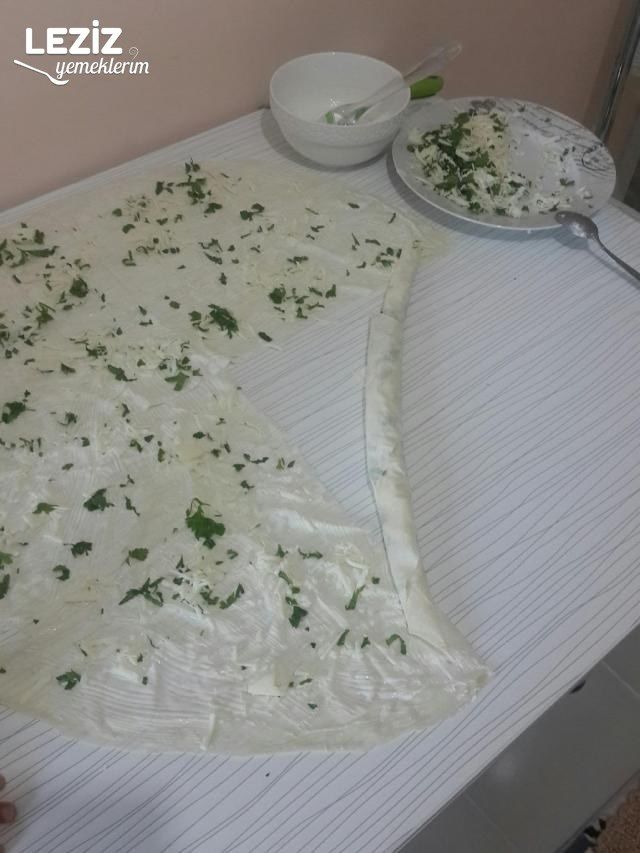 Kremalı Börek Tarifi