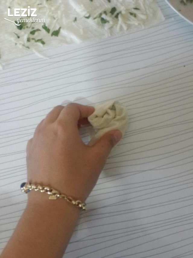 Kremalı Börek Tarifi