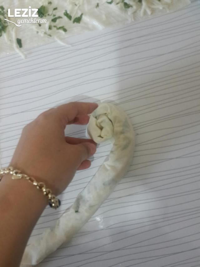 Kremalı Börek Tarifi