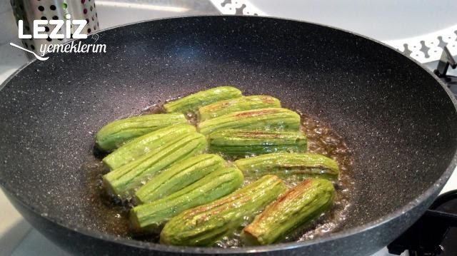 Fırında Kıymalı Kabak Kalye