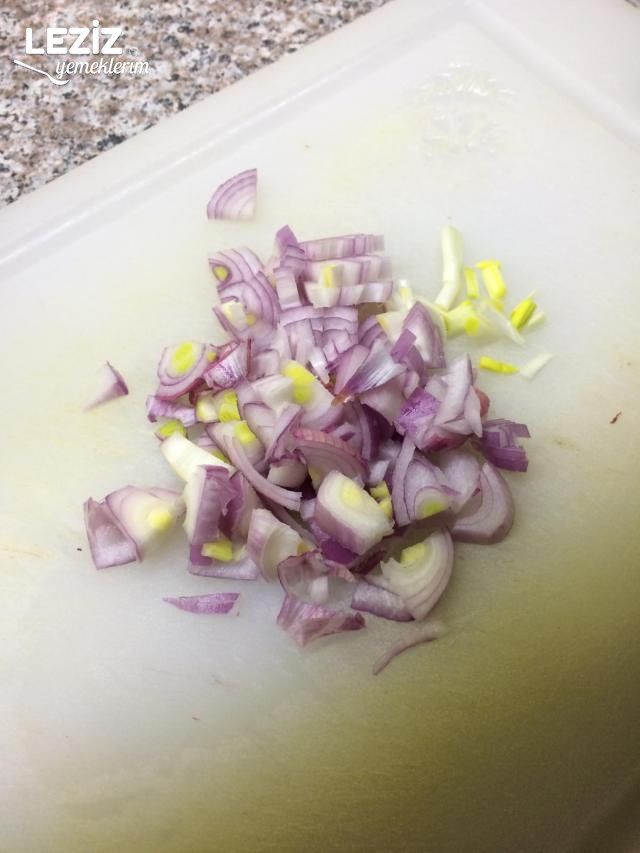 Bol Soğanlı Mercimek Çorbası