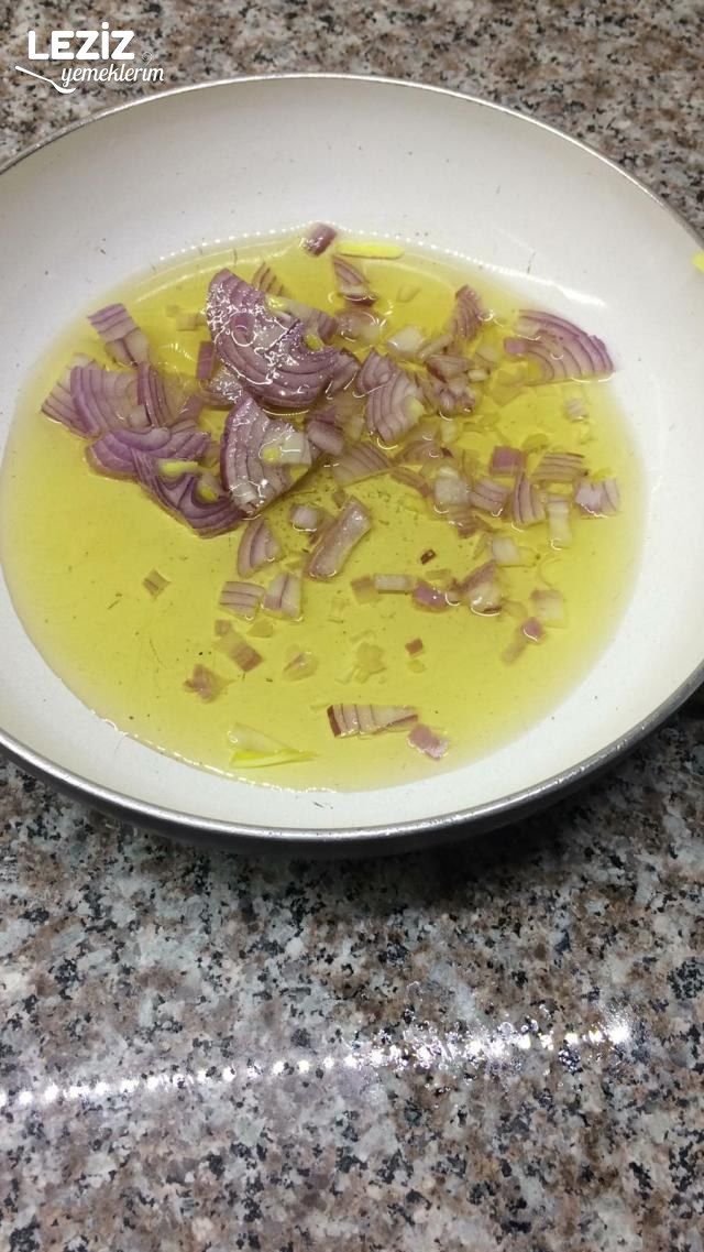 Bol Soğanlı Mercimek Çorbası