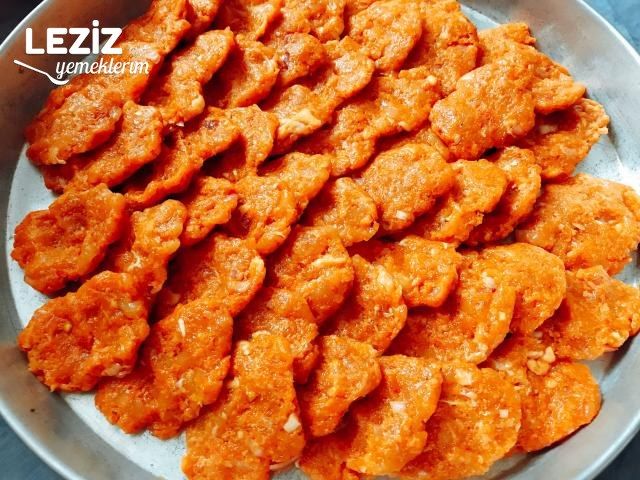 Tavuk Köftesi Tarifi (Lezzeti Garanti)