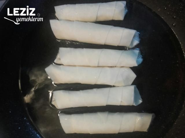 Kaşar Peynirli Sigara Böreği Tarifi