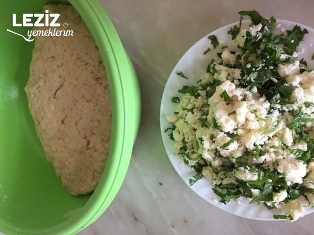 Şipşak Peynirli Poğaça