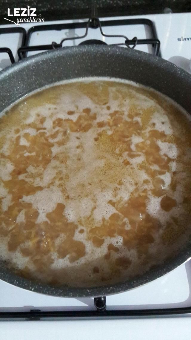 Arpa Şehriyeden Pilav