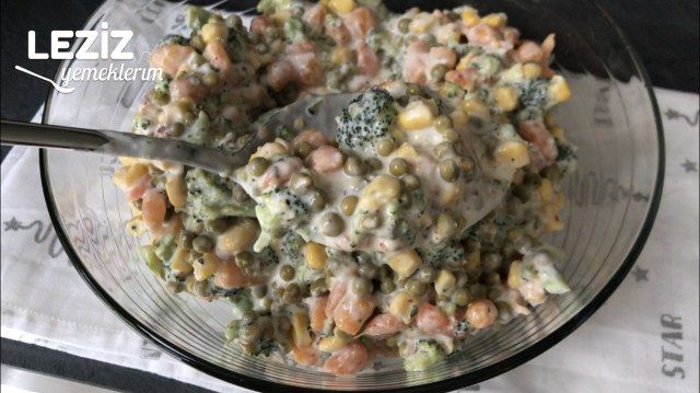 Kolay Brokoli Salatası