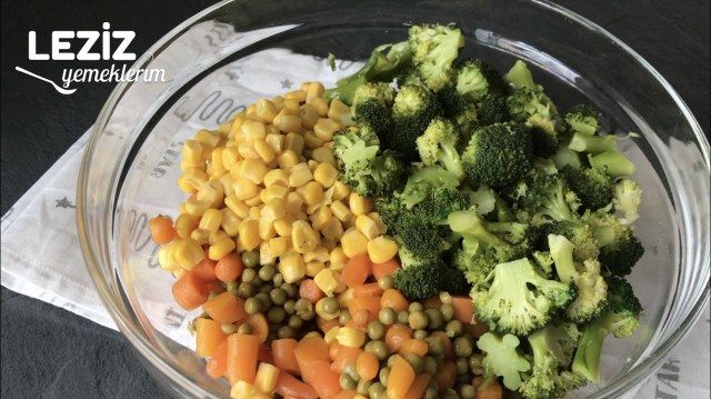 Kolay Brokoli Salatası