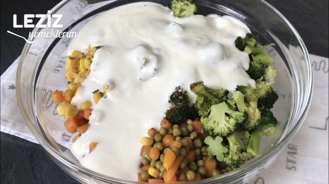 Kolay Brokoli Salatası