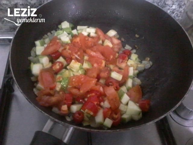 Nefis Zeytinyağlı Kabak Kavurması