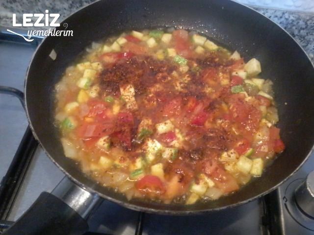 Nefis Zeytinyağlı Kabak Kavurması