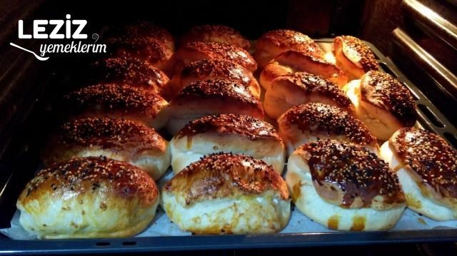 Mayalı Peynirli Puf Poğaça