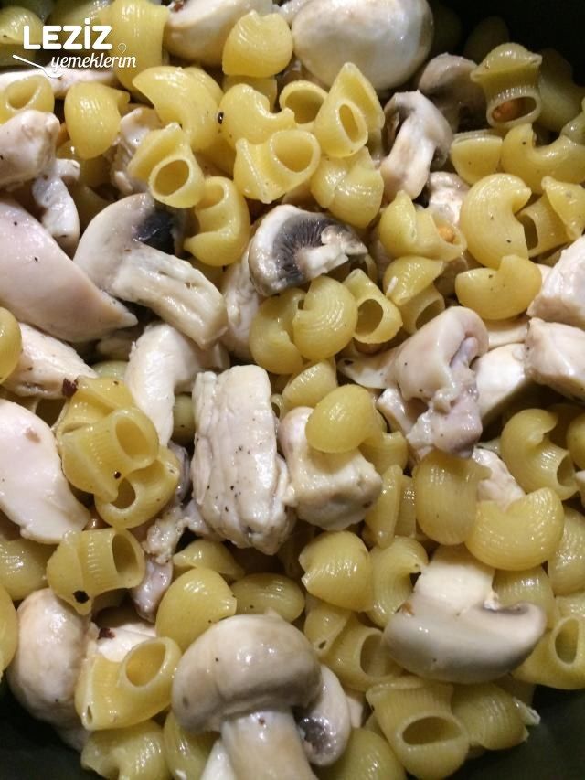 Kremalı Tavuk Makarna