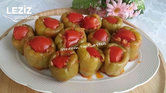 Etli Biber Dolması Nasıl Yapılır