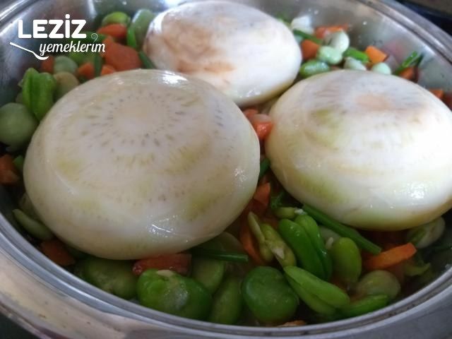 Zeytinyağlı Baklalı Enginar