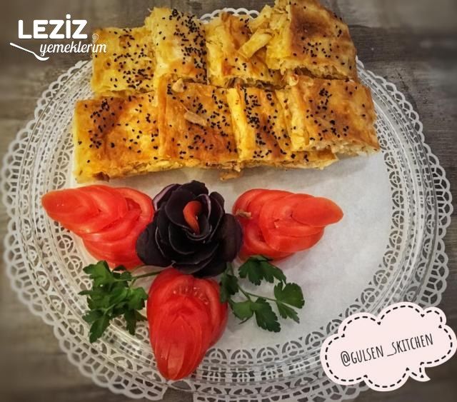 Tavuklu Börek Nasıl Yapılır