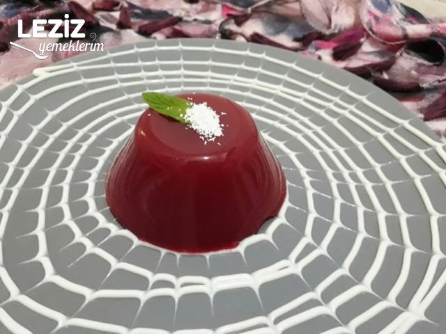 Vişne Jölesi Tatlısı