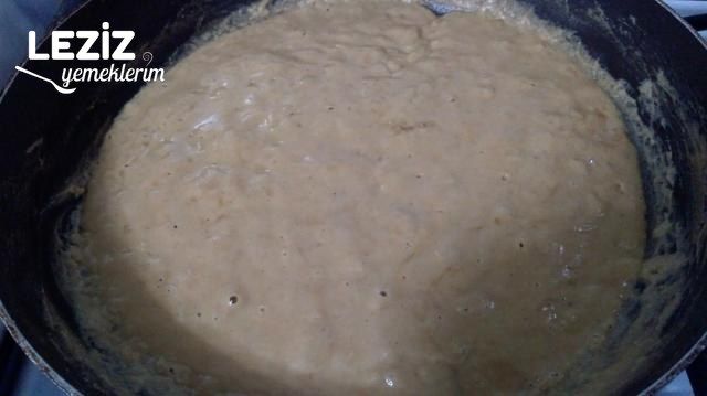 Tahinli Sütlü Un Helvası