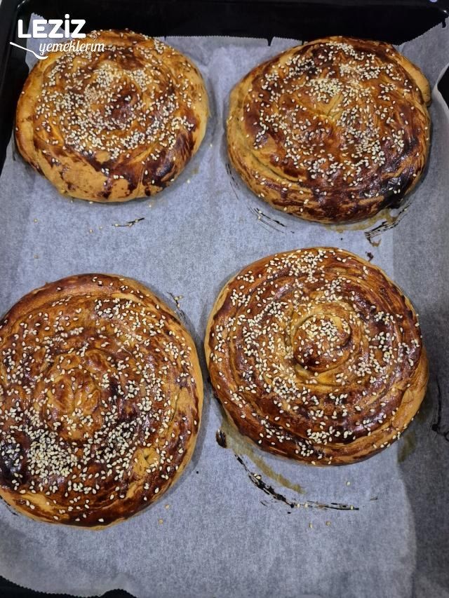 Pastane Usulü Tahinli Çörek Nasıl Yapılır