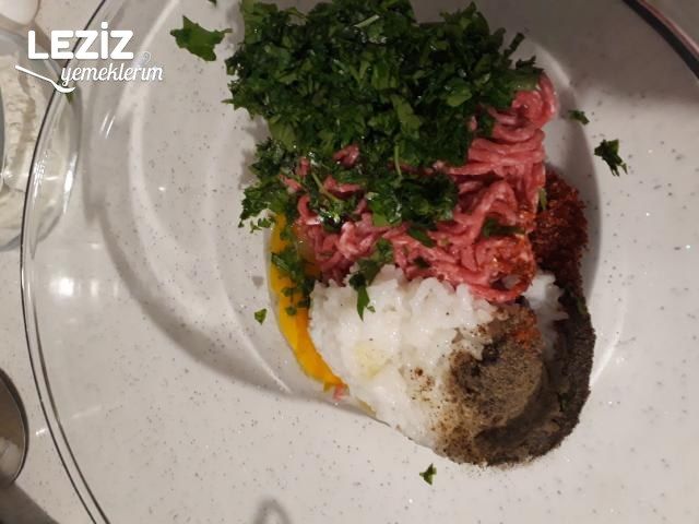 Kadınbudu Köfte (Nefis - Aşama Fotoğraflı Anlatımı)