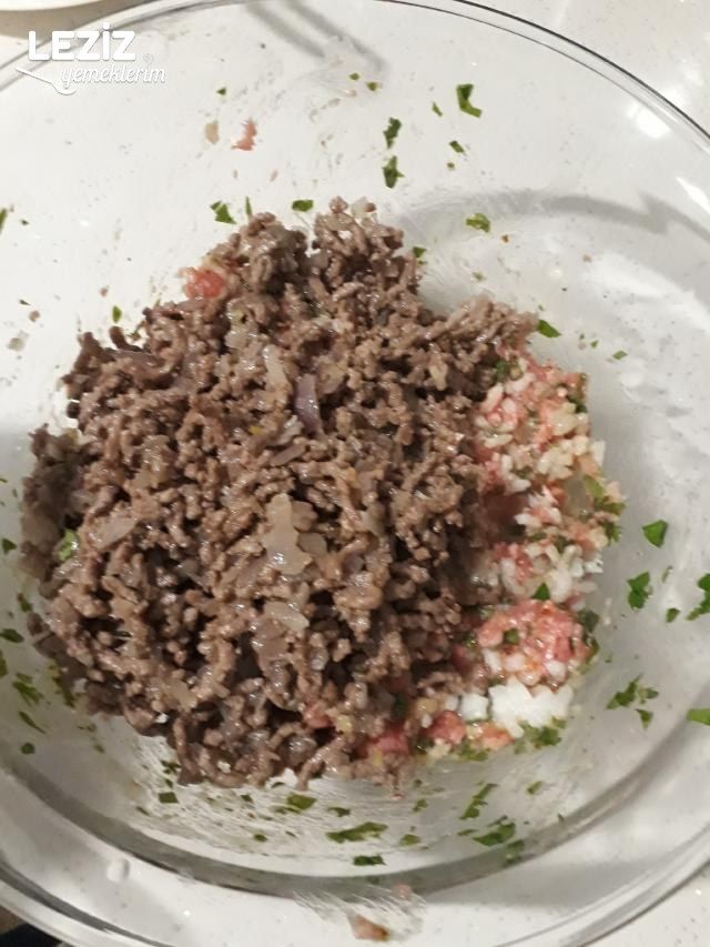 Kadınbudu Köfte (Nefis - Aşama Fotoğraflı Anlatımı)