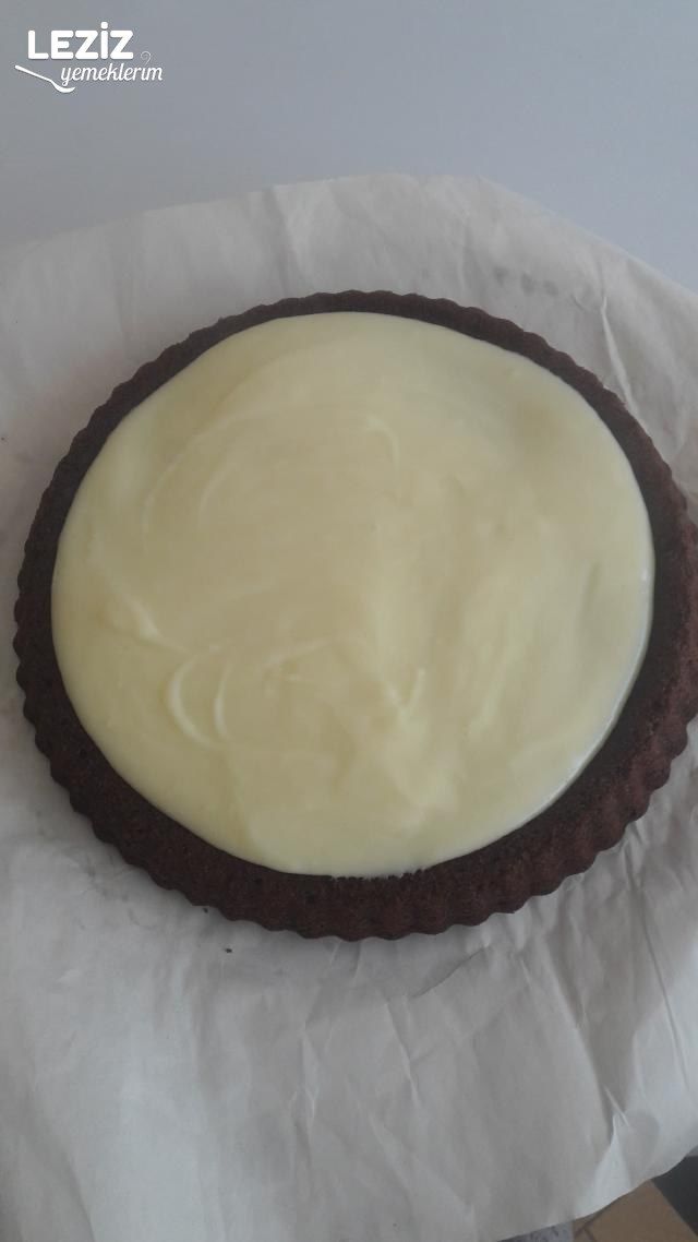 Ganajlı Muhallebili Kakaolu Kek