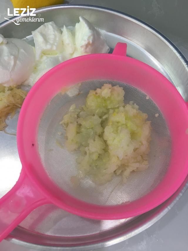 Tencerede Pratik Tavuk Tandır