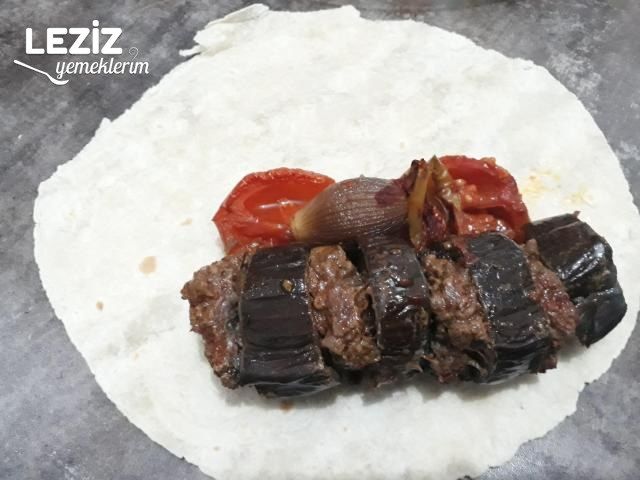 Ev Fırınında Patlıcan Kebabı