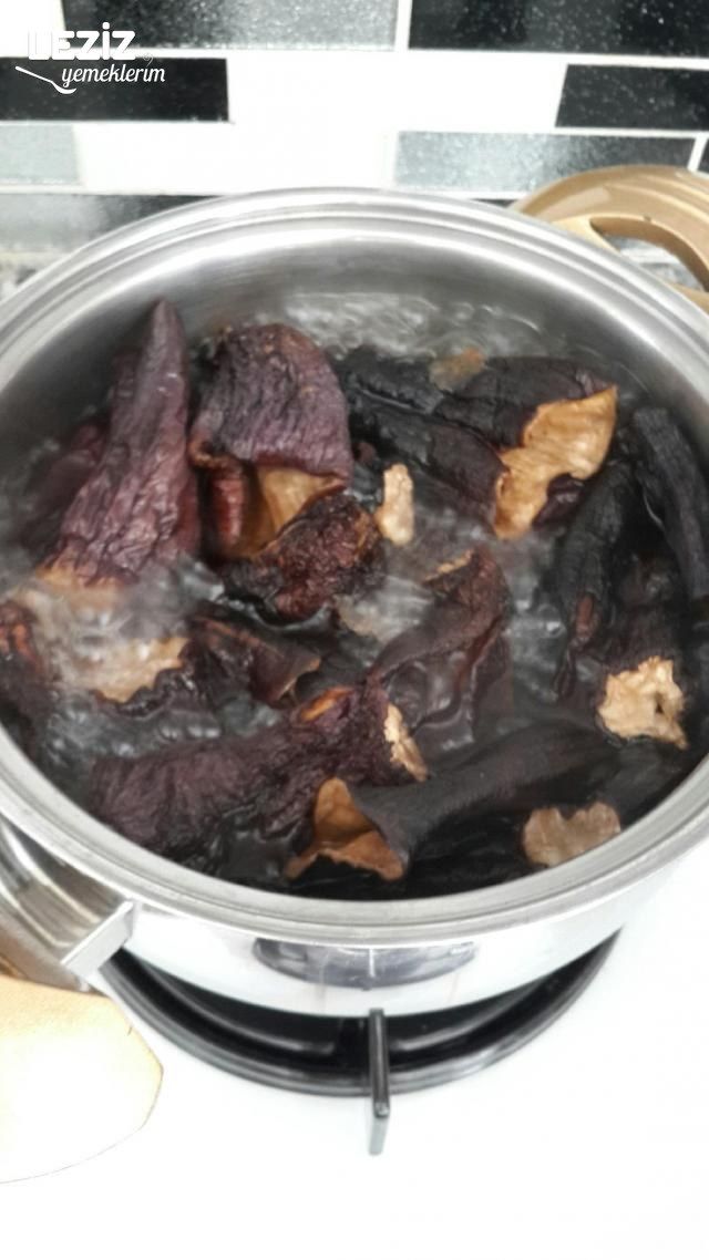 Kuru Patlıcan Kavurması Tarifi