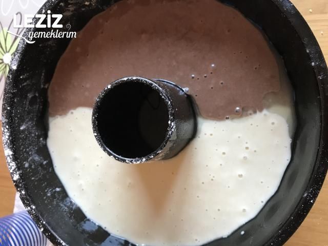 İki Renkli Harika Kek Tarifi