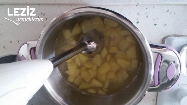 Elma Suyu (Nektarı) Ev Yapımı