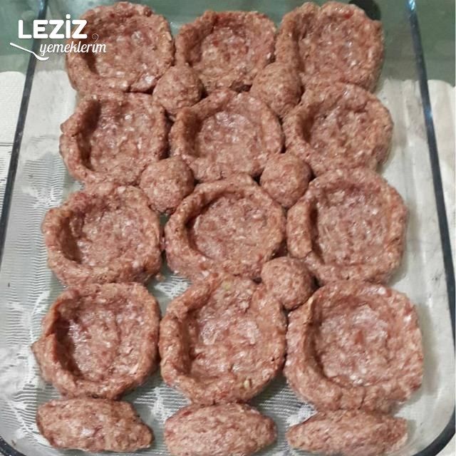 Garnitürlü Çanak Köfteler