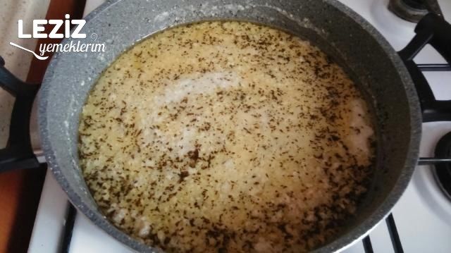 Tarhana Çorbası (Denemeden Geçmeyin)