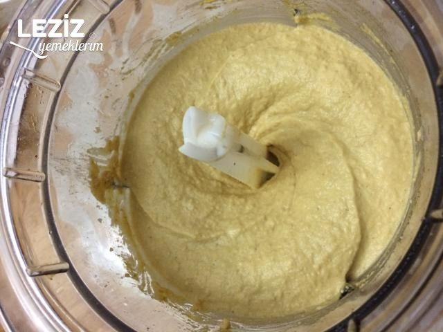 En Kolay Humus Tarifi