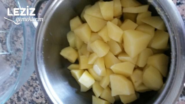 Semizotlu Patates Salatası
