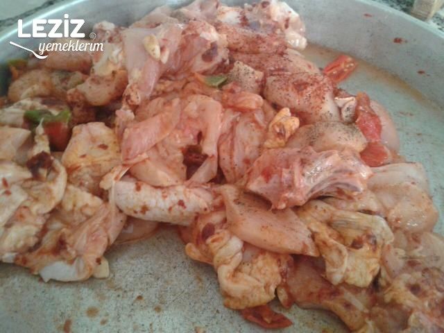 Fırında Tavuk Yapımı