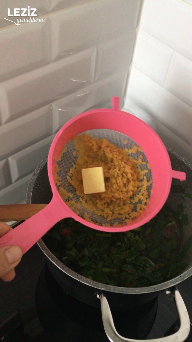 Bulgurlu Ispanak Çorbası