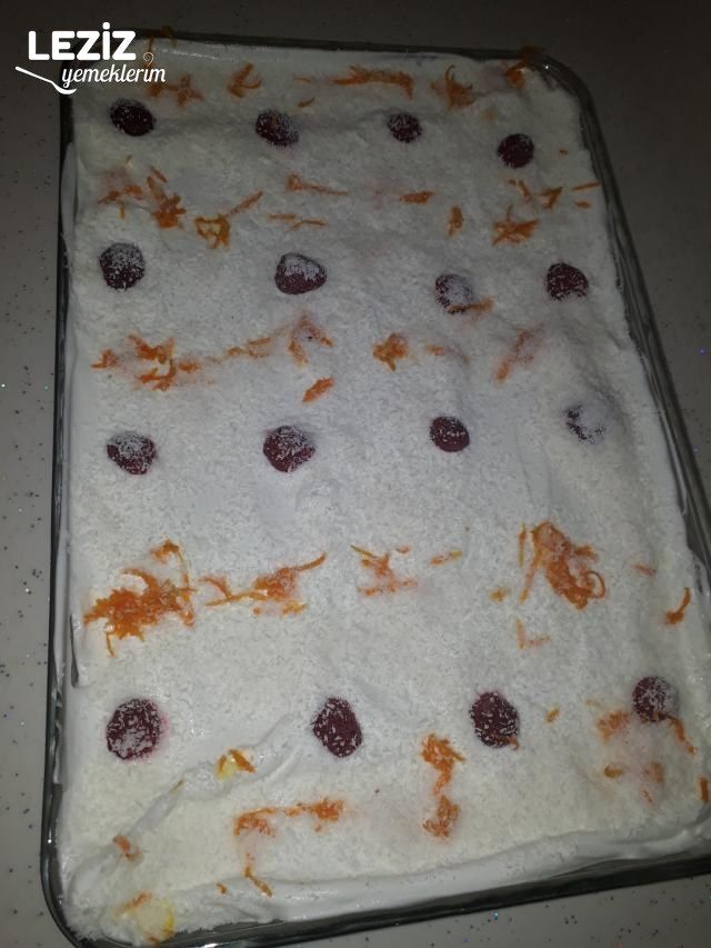 Frambuazlı Etimek Tatlısı