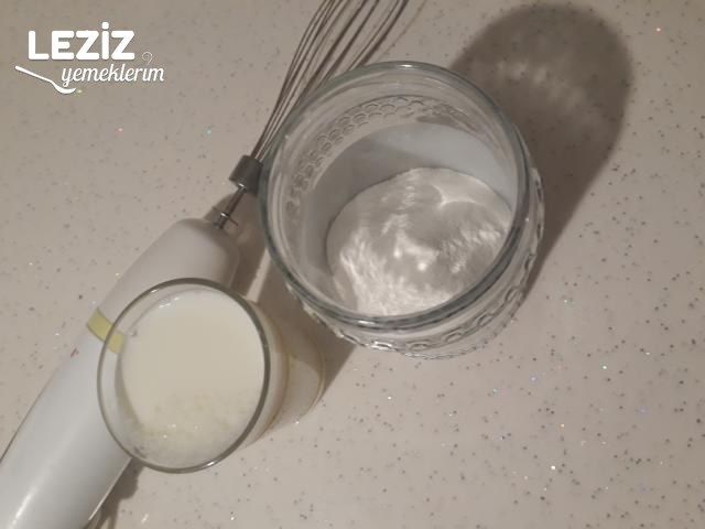 Frambuazlı Etimek Tatlısı