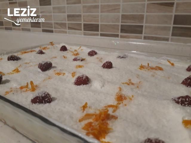 Frambuazlı Etimek Tatlısı