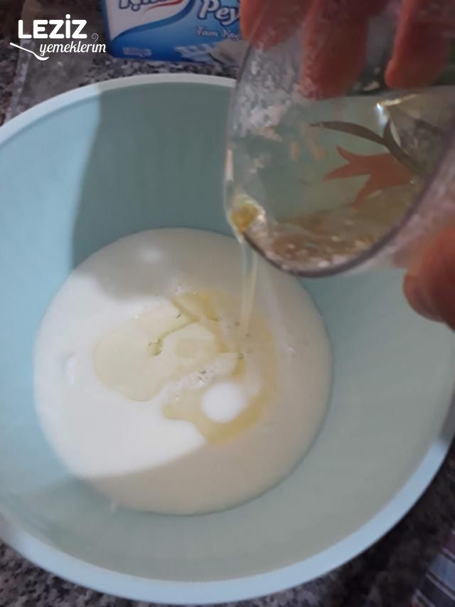 Sodalı Peynirli Tava Böreği