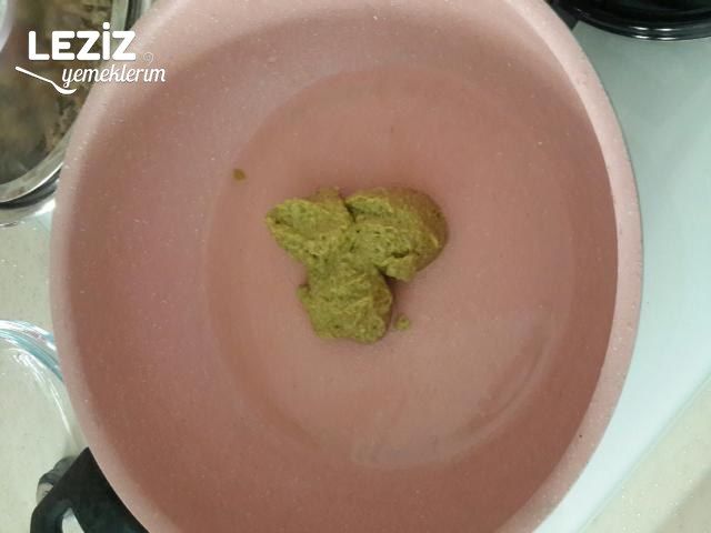 Kremalı Pesto Soslu Sebzeli Makarna