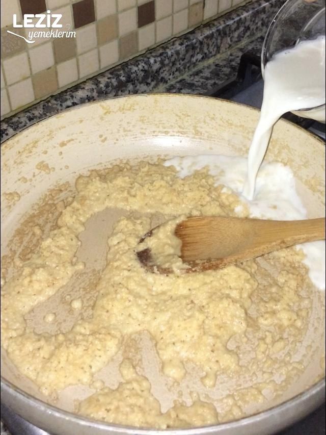 Fırında Peynirli Makarna (Ayrıntılı)