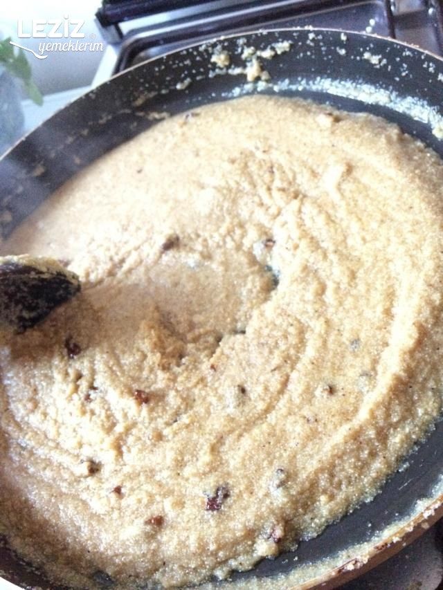 En Kolay Tane Tane İrmik Helvası Tarifi